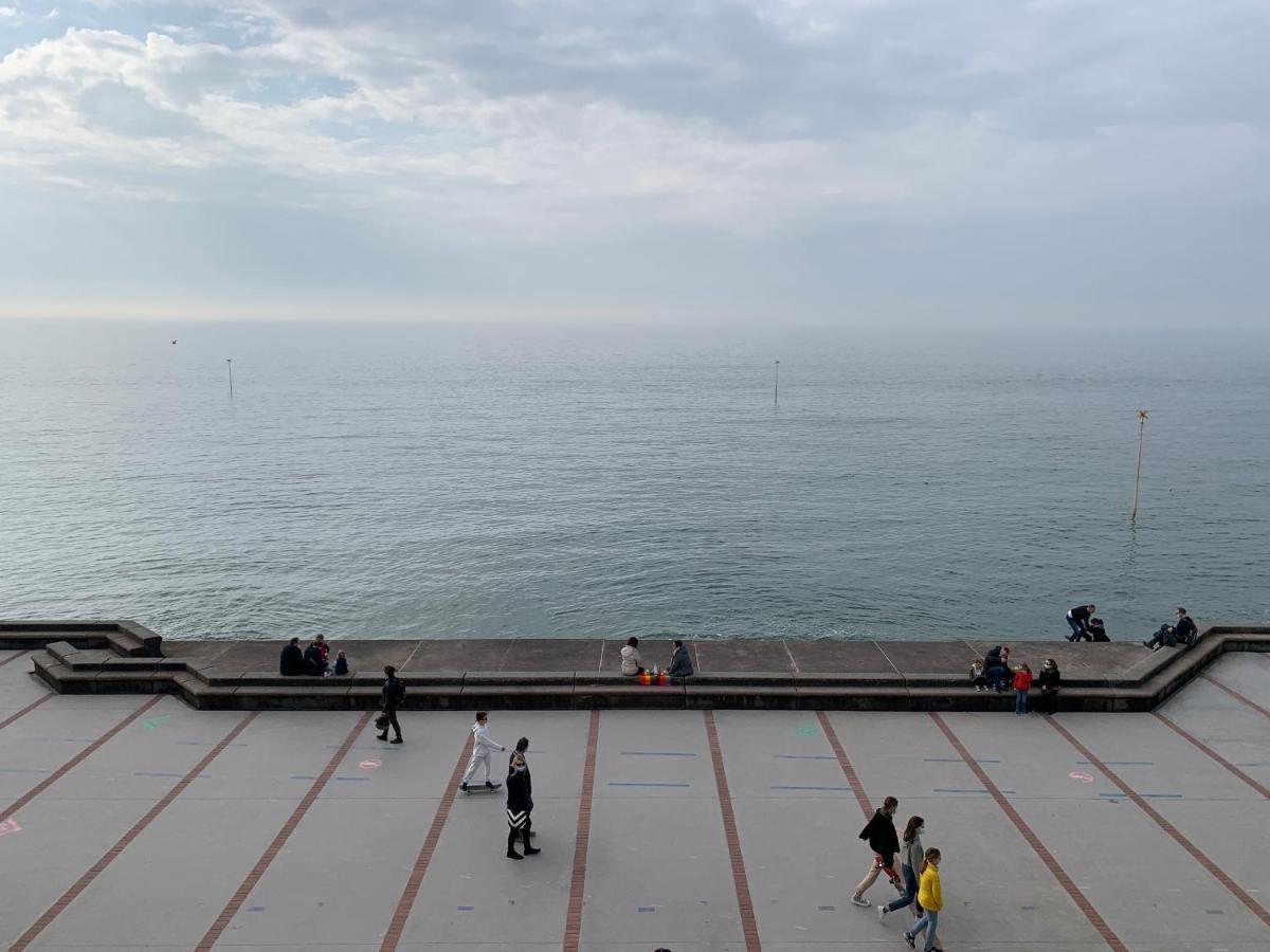 Le Coucher De Soleil - Face Mer Avec Terrasse Wimereux Exterior foto